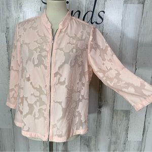Chico’s Peach Sheer Textured Zip Up Floral Sheer Lightweight Jacket Sz 1 (M)‎